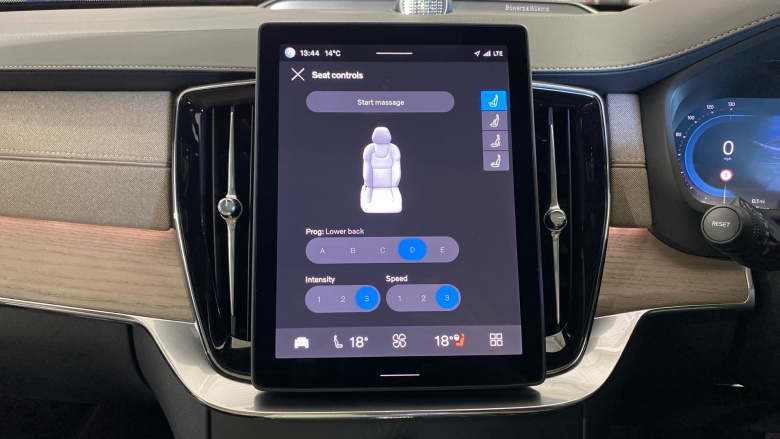 Volvo XC90 2.0 B5P Ultra Bright 5dr AWD Geartronic Petrol Estate